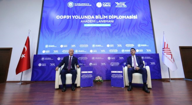 KLÜ Rektörü Rengin Ak, COP31 Akademi Lansmanına Katıldı