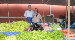 Pazarın organik tezgahı