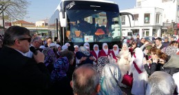 UMREYE GİDECEKLER DUALARLA UĞURLANDI