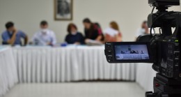 Meclis ve ihaleler dizi gibi izlendi
