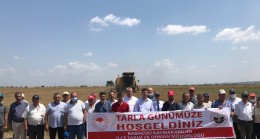 Hazinedar’da “Yulaf Tarla Günü” yapıldı