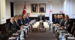 Vali Ekici Ankara’da