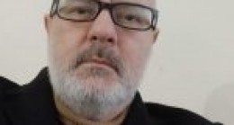 KAYBEDİCİ İTİBARSIZLAR VE KANEPE