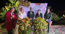 Vali Ekici genç çiftin nikah şahidi oldu