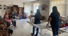 Fizyoterapistler egzersizleri uygulamalı olarak anlattı