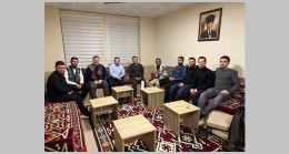 Manevi danışmaların davetiyle bir araya geldiler