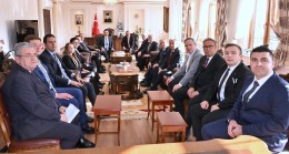 Kırklareli TSO Başkanı Soner Ilık, TOBB Başkanı M. Rifat Hisarcıklıoğlu ile birlikte Edirne Valisi Yunus Sezer’i ziyaret etti