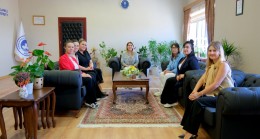 KTSO Meclis Başkan Yardımcısı Jülide Başkur ile Kadın Personellerden, KLÜ Rektörü Prof. Dr. Rengin Ak’a “Hayırlı Olsun” Ziyareti