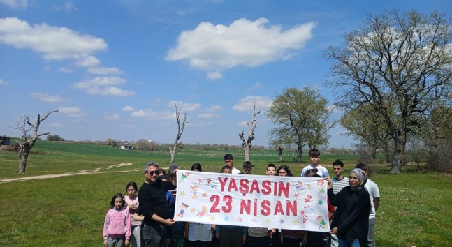 KIRKLARELİ’DE 23 NİSAN COŞKUSU: ÇOCUKLAR DOYASIYA EĞLENDİ