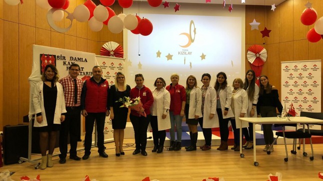 Bahçeşehir Koleji’nde Kızılay Haftası etkinliği