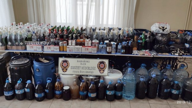 Emniyetten sahte ve kaçak içki operasyonu