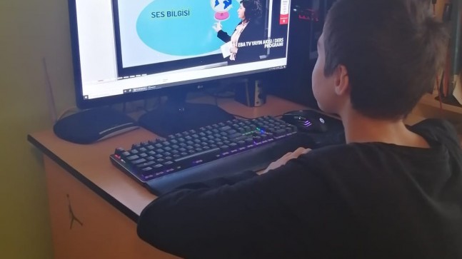 Uzaktan eğitim dersleri başladı