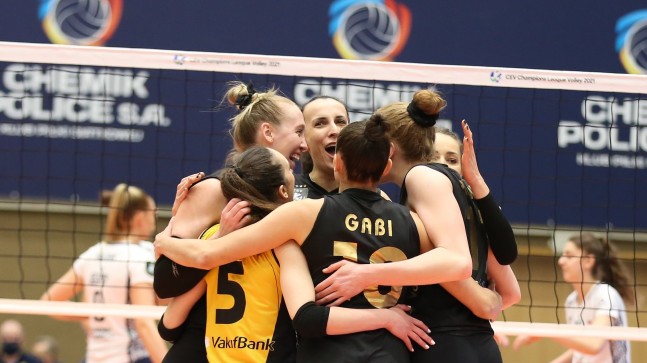 Filenin Sultanları Polonya’da avantajı kaptı