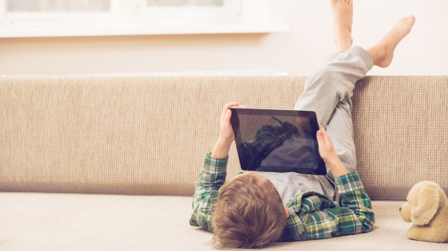 Çocuk İçin İçerik Derneği “Dijital Çağda Çocuk Olmaya” Dikkat Çekti