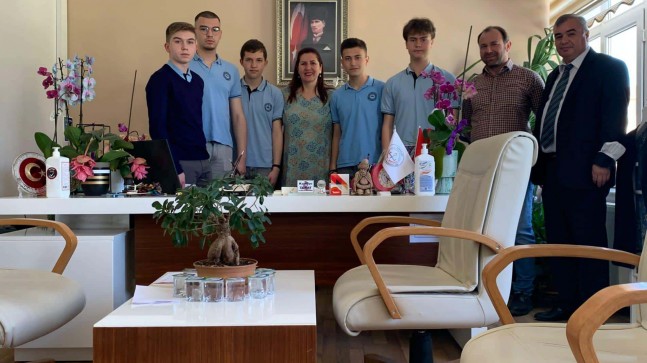 Babaeskili öğrenciler, Viyana’dan döndü