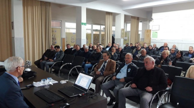 Muhtarlara eğitim semineri düzenlendi