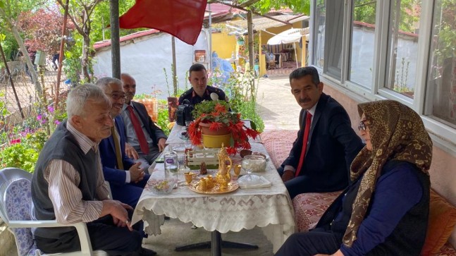 Şehit Ersan Yenici’nin ailesine ziyaret