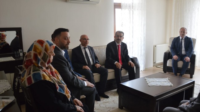 Merhum İmam Ahmet Bostancı’nın ailesine taziye ziyareti