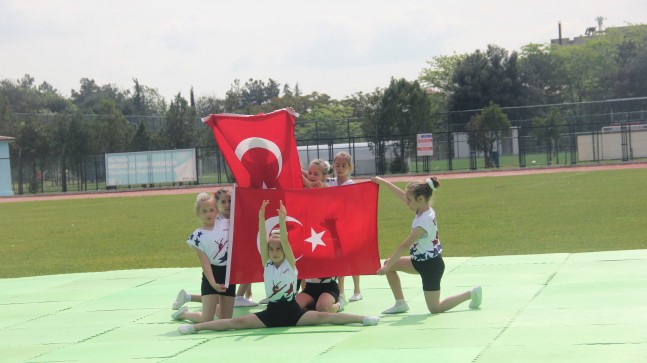 Babaeski’de 19 Mayıs Atatürk’ü Anma Gençlik ve Spor Bayramı coşkuyla kutlandı