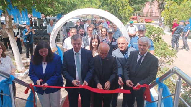 Pehlivanköy Halk Eğitim Merkezi Yıl Sonu Sergisi açıldı