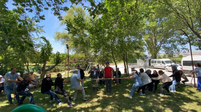 Kavakçeşme Piknik Alanında piknik yaptılar
