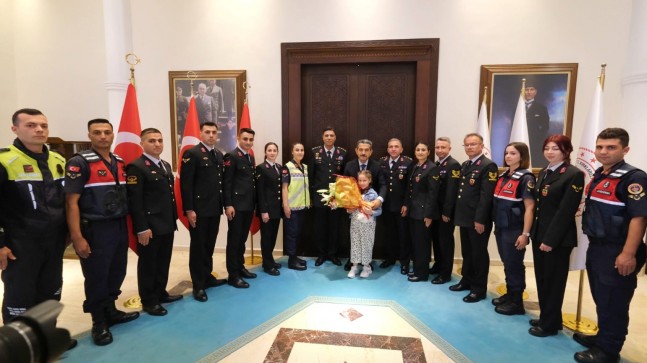 Vali Ekici Jandarma teşkilatını makamında kabul etti