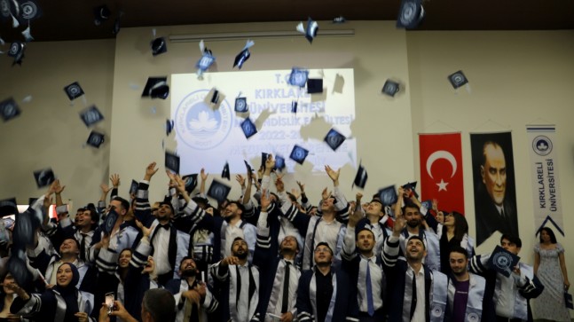 Mühendislik Fakültesi kep attı