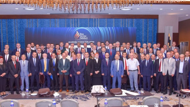 Rektör Şengörür “İlim Yayma Ödülleri 2023”ün Akademik Tanıtım Toplantısına katıldı