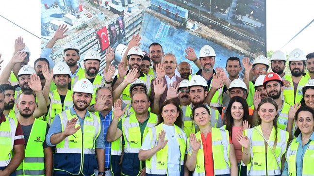 TÜNEL ÇALIŞMALARINA ULAŞTIRMA VE ALTYAPI BAKANI ABDULKADİR URALOĞLU START VERDİ