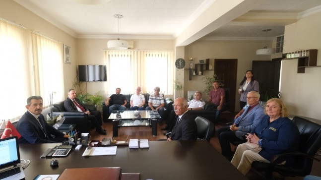 Vali Ekici Pehlivanköy Belediye Başkanını ziyaret etti