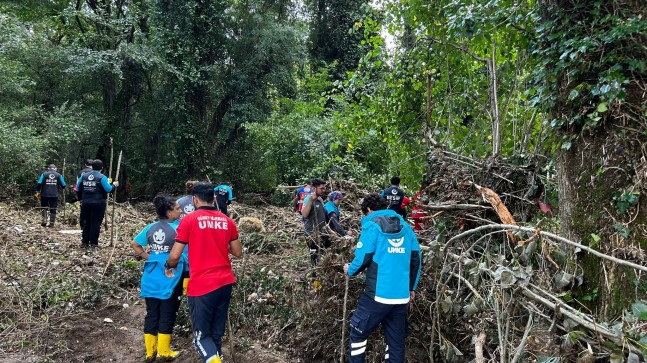 UMKE ekipleri arama çalışmalarına destek vermeye devam ediyor