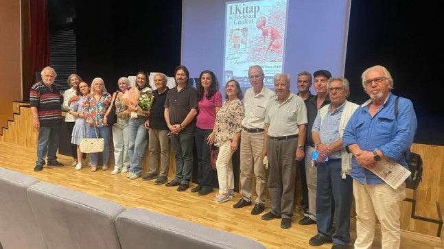 Çakır; ‘’Bölgemiz yazarlarının kitaplarını imzalı olarak alma fırsatı bulduk’’