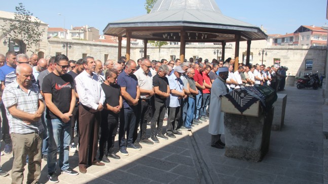 Meliha Erdem son yolculuğuna uğurlandı