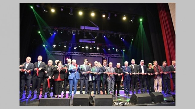 TRAKYA’NIN EN BÜYÜK GÖSTERİ VE KONGRE MERKEZİ HİZMETE AÇILDI