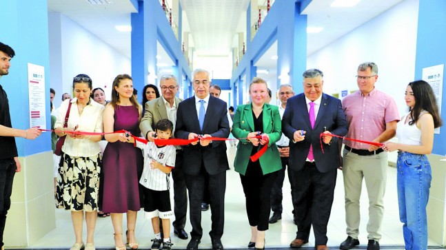 KAPANIŞ SERGİSİ DÜZENLENDİ