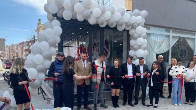 Babaeski’de Berceste Davet Salonu & Organizasyon Hizmete Açıldı