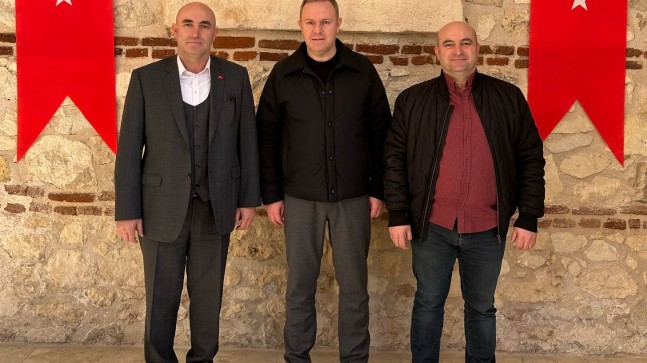 Kırklareli Ticaret ve Sanayi Odası Başkanı Soner Ilık, Tekirdağ Saray’dan iş insanları Hakan-Hüseyin Özgül’ü ağırladı