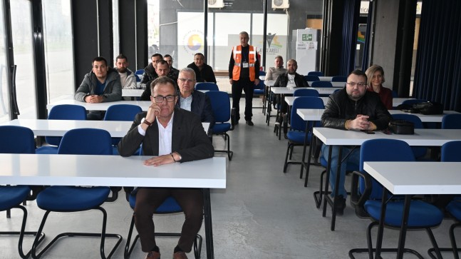 “Sorumlu Emlak Danışmanı Seviye 5 Mesleki Yeterlilik Belgesi Sınavı”nın 20’ncisi Kırklareli TSO’da yapıldı