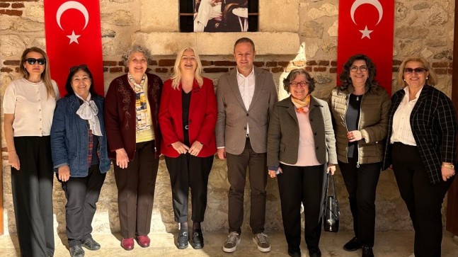 Kırklareli TSO Başkanı Soner Ilık, Türk Anneler Derneği Kırklareli Şubesi’nin Yeni Yönetimini Ağırladı