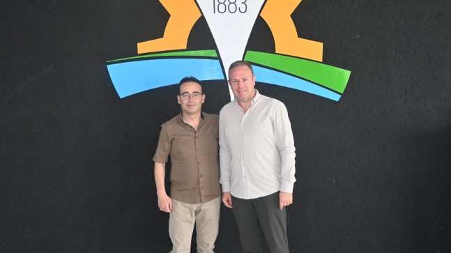 Kırklareli Ticaret ve Sanayi Odası Başkanı Soner Ilık, Mali Müşavir Serkan Çolakoğlu’nu Misafir Etti