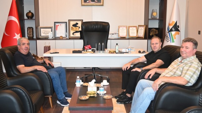 Babaeski Ticaret Borsası Başkanı Ünsal Vural, Kırklareli TSO’nun Yeni Hizmet Binası’na “Hayırlı Olsun” Ziyaretinde Bulundu