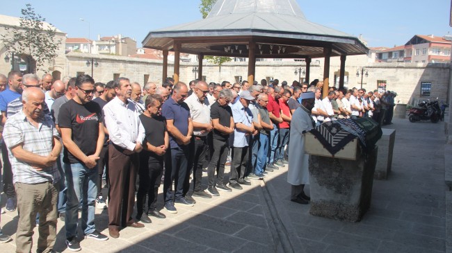 Meliha Erdem son yolculuğuna uğurlandı