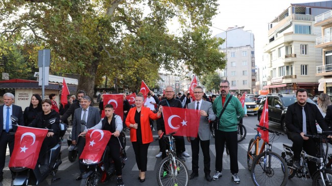 Cumhuriyet için pedalladılar