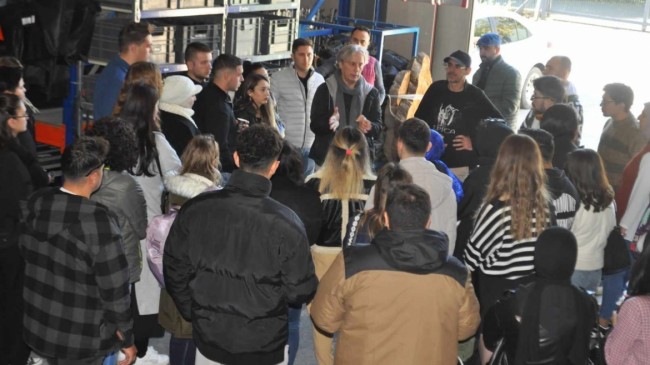 Öğrenciler gelecekteki meslekleri için sektörü inceledi