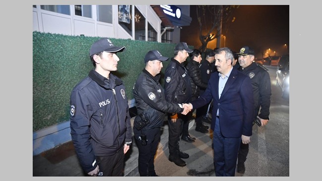 Yaptığı anonsla yeni yılı kutladı