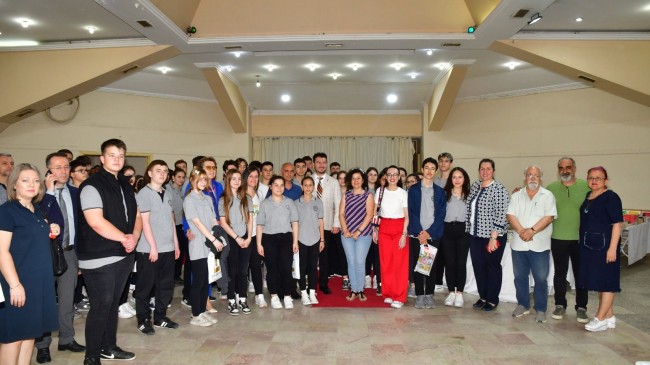 Babaeski’de Kitap ve Edebiyat Günleri Coşkulu Açılışla Başladı