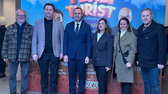 Kırklareli TSO Başkanları Soner Ilık ile İsmail Hakkı Özsan, (“Yerli Turist” Kırklareli)’nin Ön Gösterimi’ne Katıldı