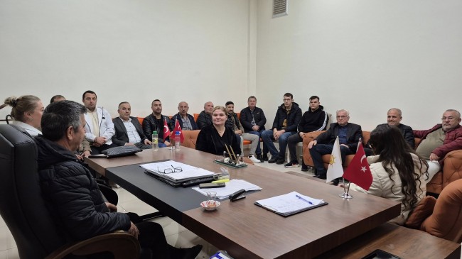 AK Parti Babaeski Teşkilatı Haftalık Toplantısını Gerçekleştirdi