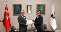 Vali Bilgin’den teşekkür belgesi