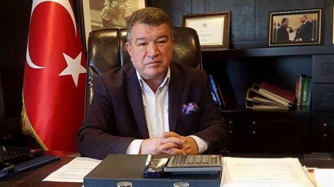 “Doktorlarımız kendilerini insana hizmet ilkesine adamışlardır”